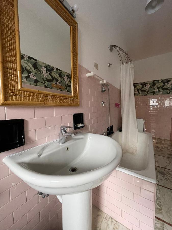 Amaca In Un Meraviglioso Appartamento A Torino Extérieur photo